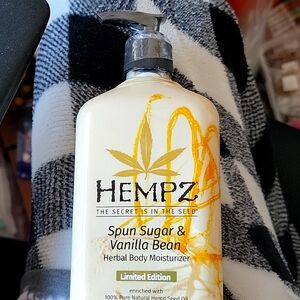 Hempz lotion